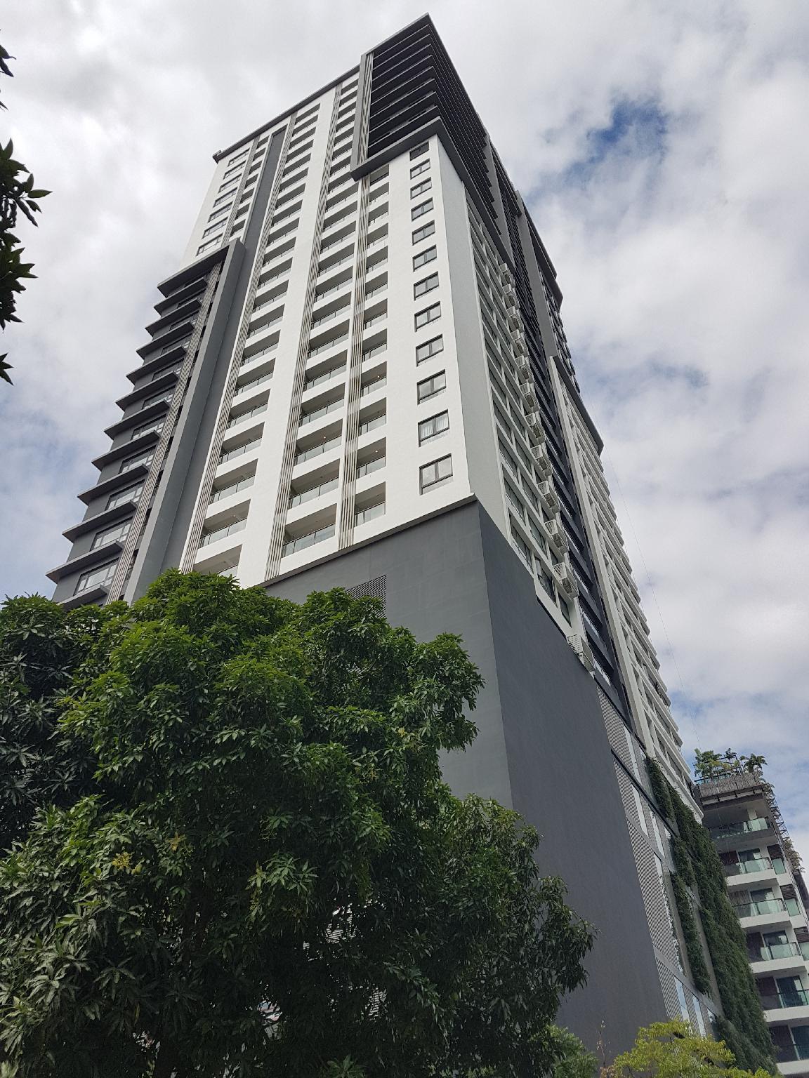 Somerset Norodom Phnom Penh Exterior photo