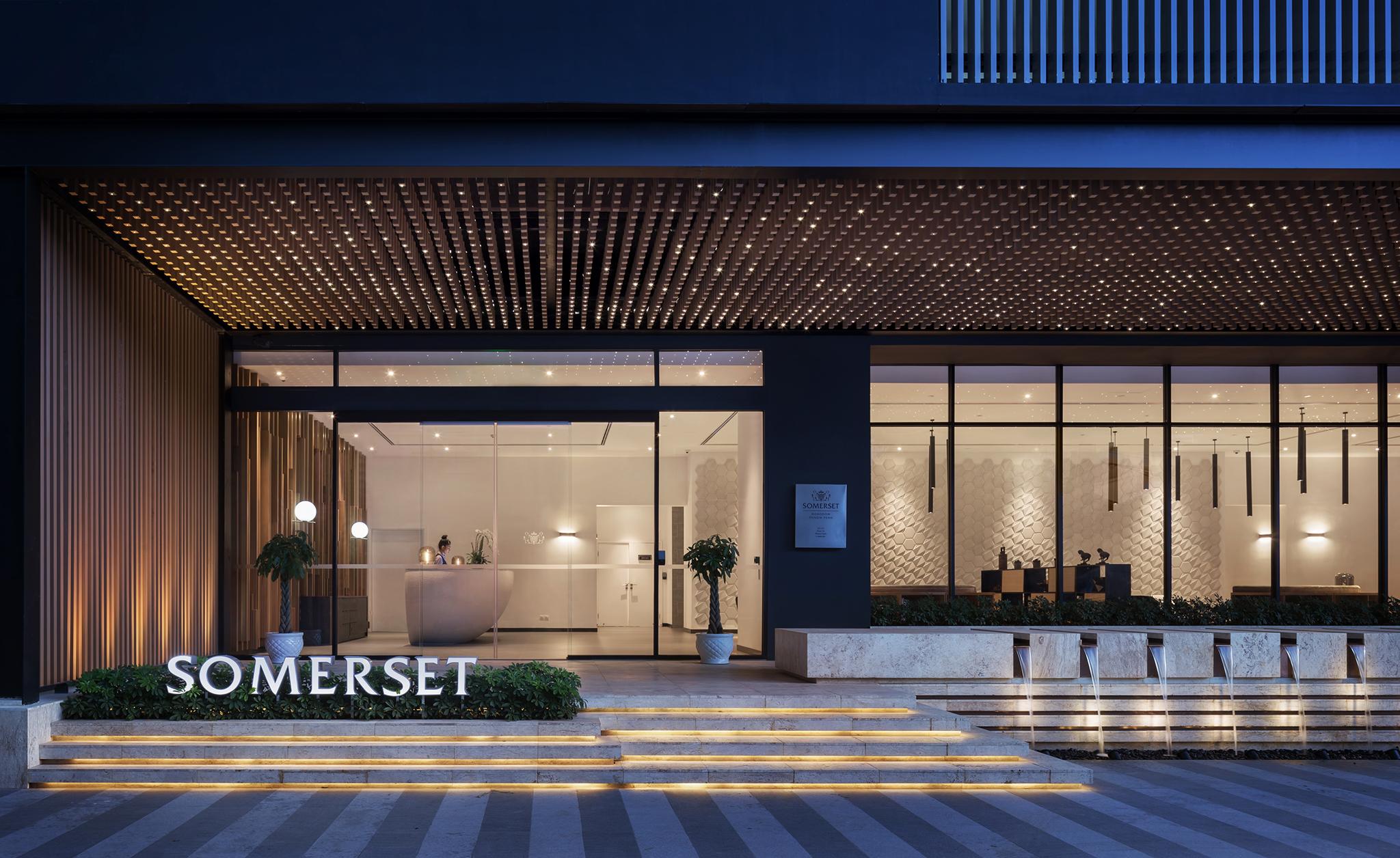 Somerset Norodom Phnom Penh Exterior photo